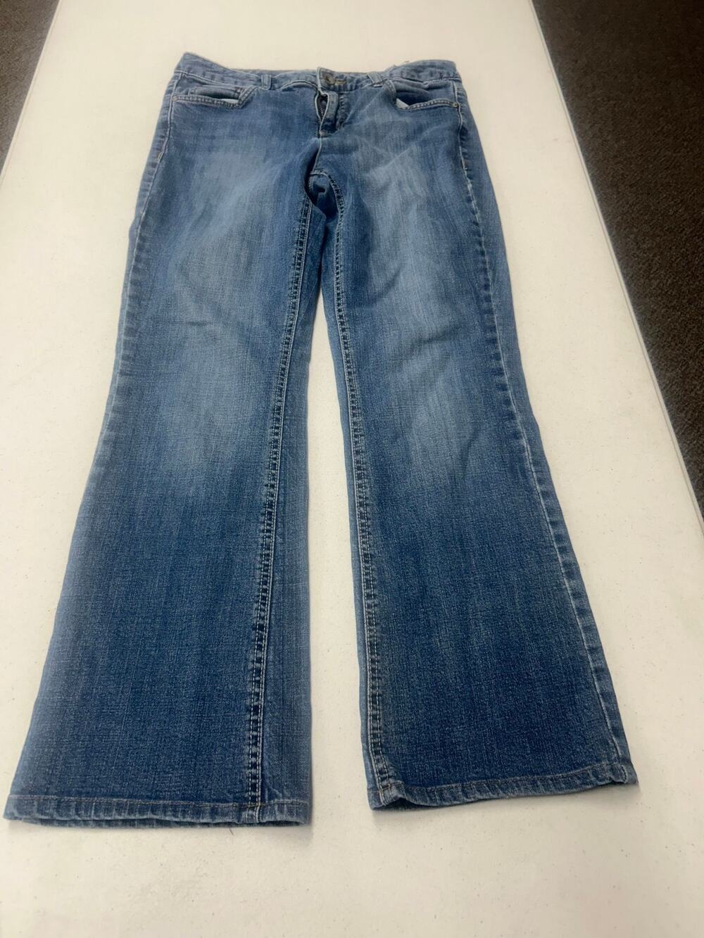 Tommy Hilfiger Size 8s Bootcut Woman’s Jeans